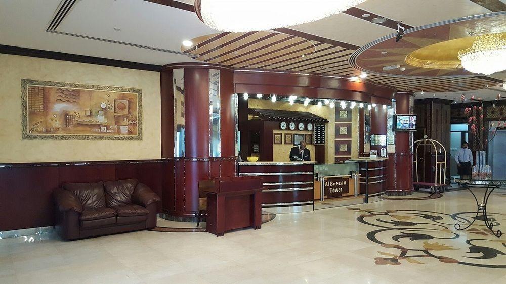 Al Bustan Tower Hotel Suites Šardžá Exteriér fotografie